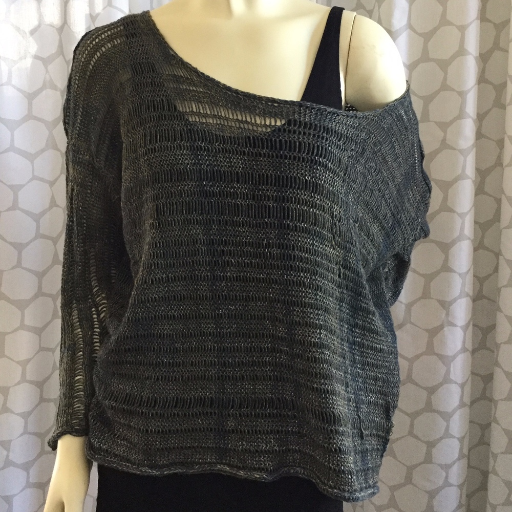 SKIF Int'l Handmade Sweater